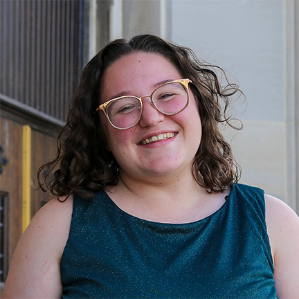 Katie Lyons